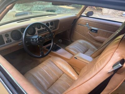 26K-Mile 1978 Pontiac Trans Am W72 400 4 Speed Photo Gallery — Photo 14