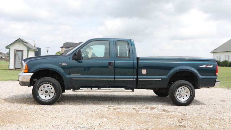 58K-Mile 1999 Ford F-250 XLT SuperCab 4X4 7.3L PowerStroke Diesel