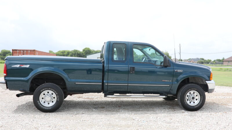 58K-Mile 1999 Ford F-250 XLT SuperCab 4X4 7.3L PowerStroke Diesel