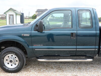 58K-Mile 1999 Ford F-250 XLT SuperCab 4X4 7.3L PowerStroke Diesel Photo Gallery — Photo 31