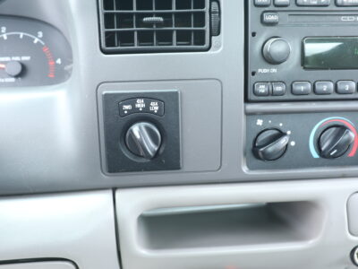 58K-Mile 1999 Ford F-250 XLT SuperCab 4X4 7.3L PowerStroke Diesel Photo Gallery — Photo 95