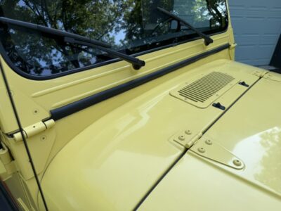 18K-Mile 1989 Jeep Wrangler Islander Photo Gallery — Photo 41