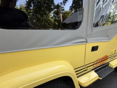 18K-Mile 1989 Jeep Wrangler Islander Photo Gallery — Photo 36