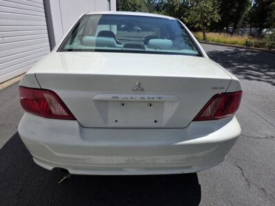 38K-Mile 2003 Mitsubishi Galant ES Photo Gallery — Photo 123