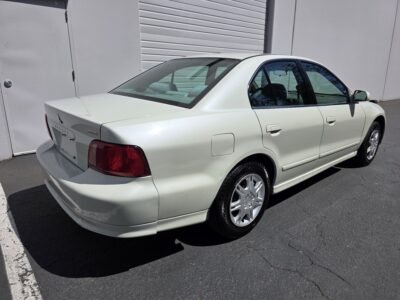 38K-Mile 2003 Mitsubishi Galant ES Photo Gallery — Photo 8