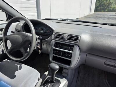 38K-Mile 2003 Mitsubishi Galant ES Photo Gallery — Photo 63