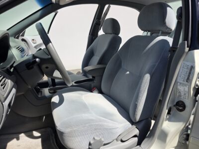 38K-Mile 2003 Mitsubishi Galant ES Photo Gallery — Photo 24