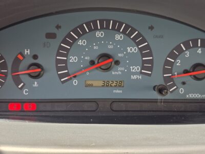 38K-Mile 2003 Mitsubishi Galant ES Photo Gallery — Photo 36
