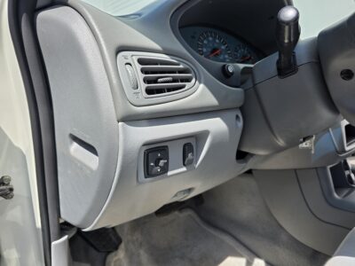 38K-Mile 2003 Mitsubishi Galant ES Photo Gallery — Photo 32