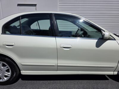 38K-Mile 2003 Mitsubishi Galant ES Photo Gallery — Photo 137
