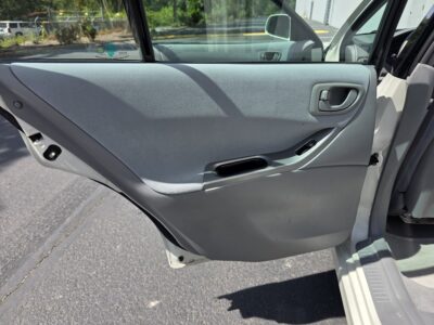 38K-Mile 2003 Mitsubishi Galant ES Photo Gallery — Photo 46