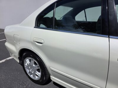 38K-Mile 2003 Mitsubishi Galant ES Photo Gallery — Photo 135