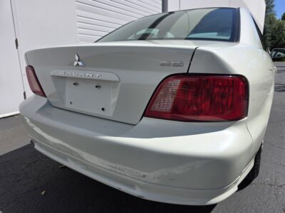 38K-Mile 2003 Mitsubishi Galant ES Photo Gallery — Photo 128