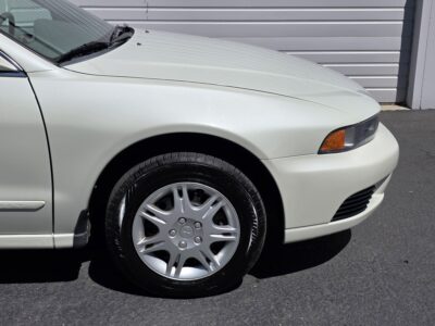 38K-Mile 2003 Mitsubishi Galant ES Photo Gallery — Photo 94
