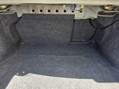 38K-Mile 2003 Mitsubishi Galant ES Photo Gallery — Photo 69