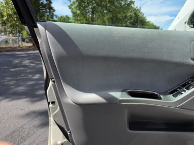 38K-Mile 2003 Mitsubishi Galant ES Photo Gallery — Photo 29
