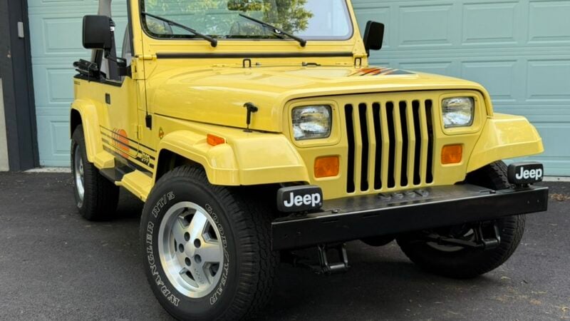 18K-Mile 1989 Jeep Wrangler Islander