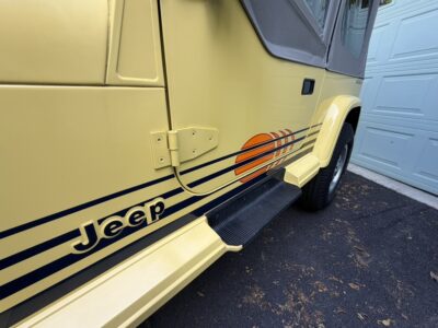 18K-Mile 1989 Jeep Wrangler Islander Photo Gallery — Photo 47