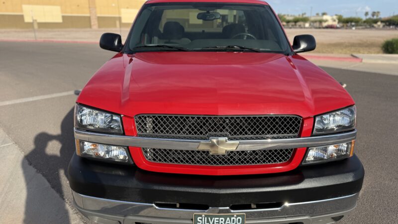 9K-Mile 2004 Chevrolet Silverado 2500HD LS 4X4