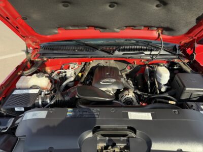 9K-Mile 2004 Chevrolet Silverado 2500HD LS 4X4 Photo Gallery — Photo 132