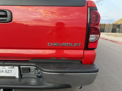 9K-Mile 2004 Chevrolet Silverado 2500HD LS 4X4 Photo Gallery — Photo 33