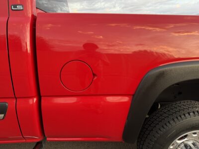 9K-Mile 2004 Chevrolet Silverado 2500HD LS 4X4 Photo Gallery — Photo 25