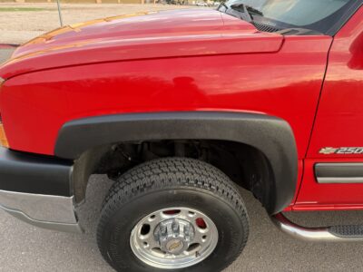 9K-Mile 2004 Chevrolet Silverado 2500HD LS 4X4 Photo Gallery — Photo 18