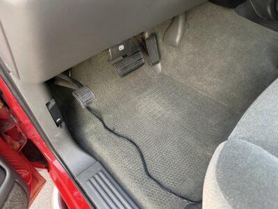 9K-Mile 2004 Chevrolet Silverado 2500HD LS 4X4 Photo Gallery — Photo 76