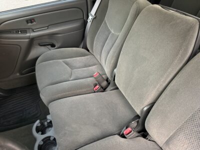 9K-Mile 2004 Chevrolet Silverado 2500HD LS 4X4 Photo Gallery — Photo 94