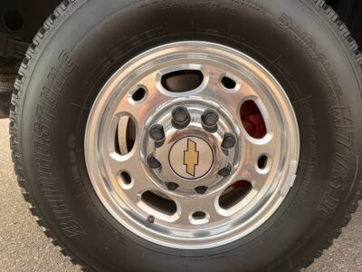 9K-Mile 2004 Chevrolet Silverado 2500HD LS 4X4 Photo Gallery — Photo 45