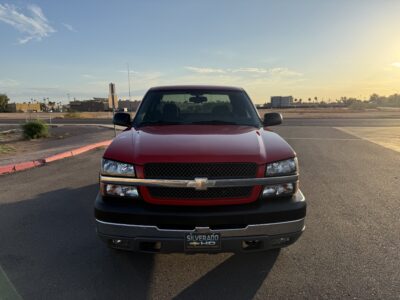 9K-Mile 2004 Chevrolet Silverado 2500HD LS 4X4 Photo Gallery — Photo 11
