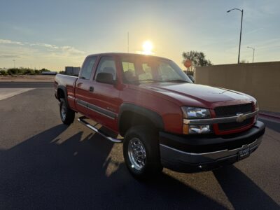 9K-Mile 2004 Chevrolet Silverado 2500HD LS 4X4 Photo Gallery — Photo 10