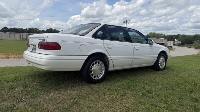 26K-Mile 1994 Ford Taurus LX