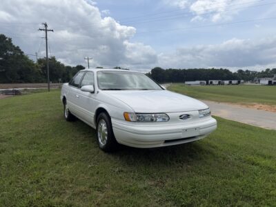 26K-Mile 1994 Ford Taurus LX Photo Gallery — Photo 8