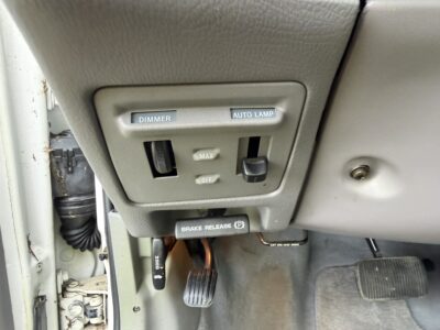 26K-Mile 1994 Ford Taurus LX Photo Gallery — Photo 30