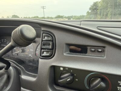 26K-Mile 1994 Ford Taurus LX Photo Gallery — Photo 33