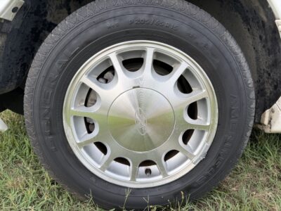26K-Mile 1994 Ford Taurus LX Photo Gallery — Photo 20