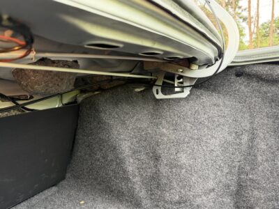 26K-Mile 1994 Ford Taurus LX Photo Gallery — Photo 60
