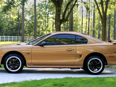 27K-Mile 1997 Ford Mustang GT Coupe 5 Speed Manual Photo Gallery — Photo 15