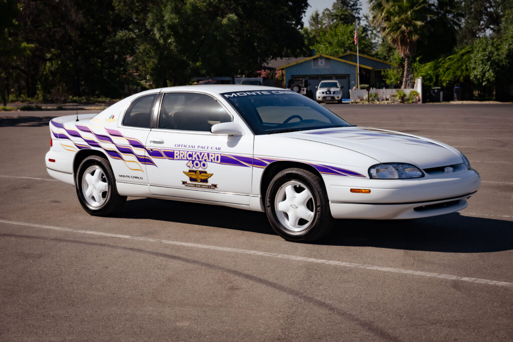935-Mile 1995 Chevrolet Monte Carlo Z34 Brickyard 400 Pace Car