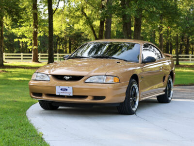 27K-Mile 1997 Ford Mustang GT Coupe 5 Speed Manual Photo Gallery — Photo 11