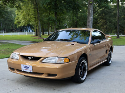 27K-Mile 1997 Ford Mustang GT Coupe 5 Speed Manual Photo Gallery — Photo 10