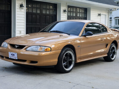 27K-Mile 1997 Ford Mustang GT Coupe 5 Speed Manual Photo Gallery — Photo 1
