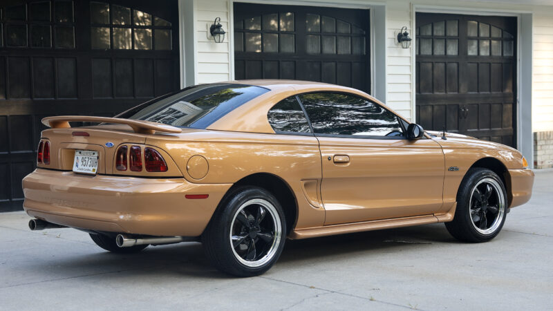 27K-Mile 1997 Ford Mustang GT Coupe 5 Speed Manual