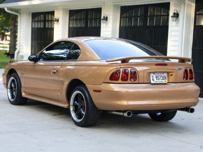 27K-Mile 1997 Ford Mustang GT Coupe 5 Speed Manual Photo Gallery — Photo 3