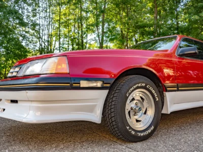67K-Mile 1988 Ford Thunderbird Sport Bill Elliott Signature Edition Photo Gallery — Photo 12