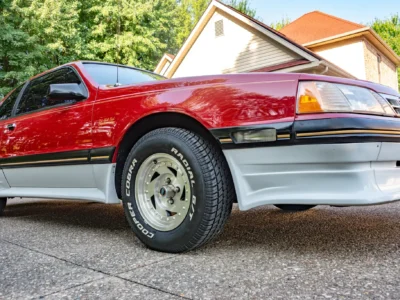 67K-Mile 1988 Ford Thunderbird Sport Bill Elliott Signature Edition Photo Gallery — Photo 13