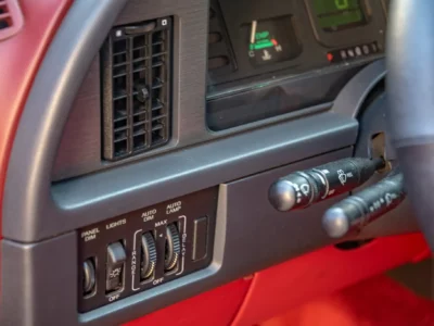 67K-Mile 1988 Ford Thunderbird Sport Bill Elliott Signature Edition Photo Gallery — Photo 72