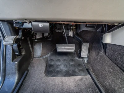 29K-Mile 2005 Hummer H2 Photo Gallery — Photo 61