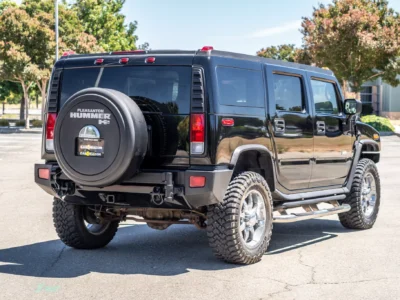 29K-Mile 2005 Hummer H2 Photo Gallery — Photo 9